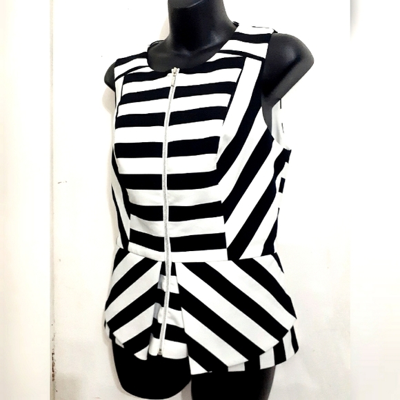 Portmans top - Picture 2 of 4